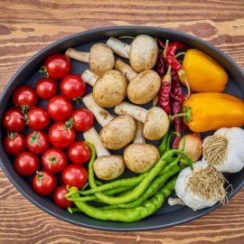 25 υγιεινά τρόφιμα με λιγότερες από 40 θερμίδες – Μπορείτε να τα εντάξετε στην διατροφή σας χωρίς ενοχές (φωτό)