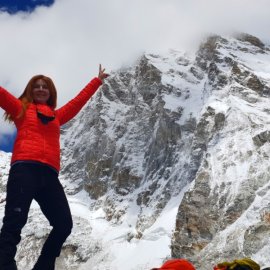 Βανέσα Αρχοντίδου, υποψήφια Ευρωβουλευτής ΝΔ στο eirinika: Κατέκτησε την Ανταρκτική, τις Άλπεις τις ελληνικές βουνοκορφές - Μια ορειβάτης για τις Βρυξέλλες