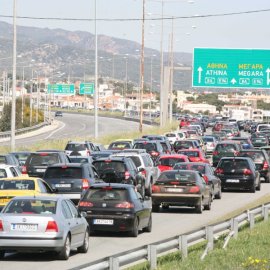 Κορυφώνεται η επιστροφή του Πάσχα: Πάνω από 112.000 οχήματα πέρασαν τα διόδια - Αυξημένη κίνηση στις δύο Εθνικές οδούς - Σε ισχύ τα μέτρα της τροχαίας (βίντεο)