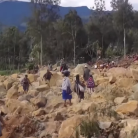 Συνταρακτικές εικόνες και βίντεο από την Παπούα-Νέα Γουινέα: 2.000 άνθρωποι καταπλακώθηκαν μέσα στα σπίτια τους - Θάφτηκαν ζωντανοί από τις κατολισθήσεις