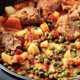Αργυρώ Μπαρμπαρίγου: Χοιρινό με λαχανικά - Το εύκολο, καθημερινό φαγητό που θα λατρέψει όλη η οικογένεια, με μπόλικο αρακά και απίστευτη νοστιμιά !