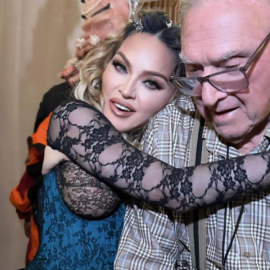 Madonna: Ο πατέρας της γίνεται 93 & το γιορτάζει με σπάνιες φωτογραφίες τους – «Σ' αγαπώ ως το φεγγάρι και πίσω, μπαμπά» 
