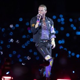 Coldplay: «Πλημμύρισε» το ΟΑΚΑ – To φαντασμαγορικό show & οι 60.000 fans – Ο Chris Martin μίλησε στα ελληνικά & «τρέλανε» το κοινό του (φωτό & βίντεο)