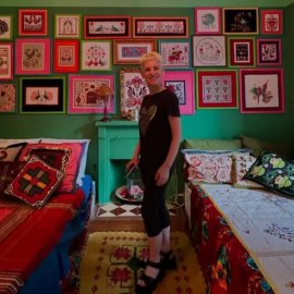 Η Μάγια Τσόκλη πέρασε υπέροχα στο πολύχρωμο, ατμοσφαιρικό σπίτι της Ελένης Ψυχούλη στο Πήλιο - Έτοιμο να υποδεχθεί & foodlovers (φωτό)