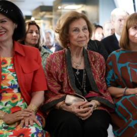Με κάθε επισημότητα τα εγκαίνια της έκθεσης του Πάμπλο Πικάσο – Η Πρόεδρος της Δημοκρατίας, Κατερίνα Σακελλαροπούλου, η Βασίλισσα Σοφία & η Παλόμα Πικάσο μαζί! (φωτό)
