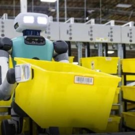 Οι απολυμένοι υπάλληλοι της Amazon κλαίνε γοερά... Τα ρομπότ αναλαμβάνουν στη θέση τους τη δουλειά - 100.000 απολύσεις!