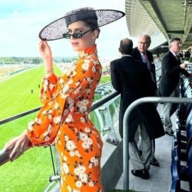 Ευγενία Νιάρχου: Η σούπερ σικ εμφάνιση στο Royal Ascot - Ρομαντικό floral φόρεμα & πλατύγυρο καπέλο (φωτό)