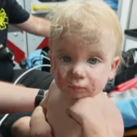 Ο 14 μηνών Μπέντλεϊ χάθηκε μπροστά στα μάτι της μητέρας του, ενώ έπαιζαν: Έπεσε σε σωλήνα 3 μέτρων - Το κόλπο που έκαναν και τον έβαλαν, χωρίς γρατζουνιά (φωτό & βίντεο)