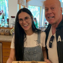 Demi Moore: Η πρώην σύζυγος του Bruce Willis μας ενημερώνει για την πορεία της υγείας του – «Πηγαίνω κάθε εβδομάδα - Εκτιμώ τον χρόνο που μοιραζόμαστε» (φωτό & βίντεο)