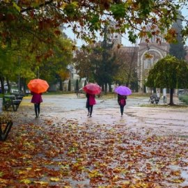 Καιρός: Κι επίσημα Φθινόπωρο με βροχές & καταιγίδες - Στους 28 βαθμούς ο υδράργυρος (βίντεο)