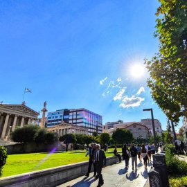 Καιρός: Με 25αρια & ηλιοφάνεια μας καλωσορίζει ο Νοέμβριος – Οι προβλέψεις ανά περιοχή (βίντεο)