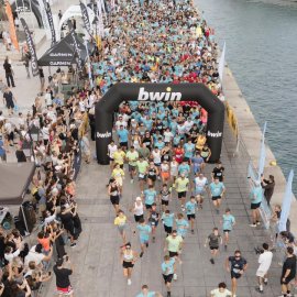 Spetses Mini Marathon 2024: Φωτογραφίες και βίντεο από το διασημότερο αθλητικό event σε νησί - Απολαυστικό τριήμερο!