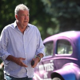 Jeremy Clarkson: Ο παρουσιαστής του top gear αποχωρεί από την τηλεόραση - Το σοβαρό πρόβλημα υγείας που αντιμετωπίζει (φωτό & βίντεο)