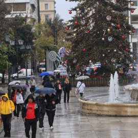 Κακοκαιρία Bora: Πως θα εξελιχθεί; – Οι 7 περιοχές που θα «χτυπήσει» μέχρι το μεσημέρι της Τρίτης (φωτό & βίντεο)