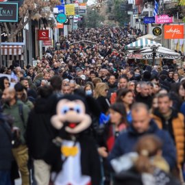 Τελευταία Κυριακή του χρόνου με ανοιχτά τα καταστήματα & σούπερ μάρκετ -Το ωράριο λειτουργίας (βίντεο)