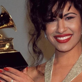 Selena Quintanilla: Η δολοφόνος της αδικοχαμένης τραγουδίστριας υποβάλλει αίτηση για αποφυλάκιση – Οι συγκρατούμενες της «θέλουν το κεφάλι της» (φωτό & βίντεο)