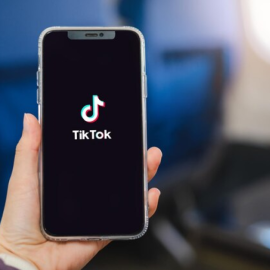 Stop το Tik Tok στην Αμερική! – Διακόπτεται η λειτουργία του την παραμονή της ορκωμοσίας του Donald Trump (φωτό)