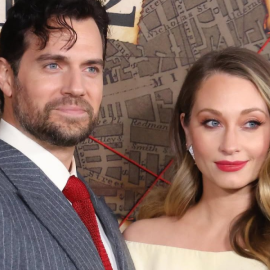 Henry Cavill - Natalie Viscuso: Καλωσόρισαν το πρώτο τους παιδάκι – Το υπέρλαμπρο μονόπετρο που «πρόδωσε» τον αρραβώνα του ζευγαριού (φωτό)