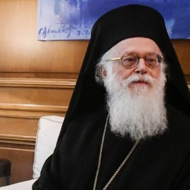 Η Ελισάβετ Μπαρμπαλιού για τον Αναστάσιο: Άγγελοs κοινωνικής αναστάσεως, οικουμενικής αλληλεγγύης, πανανθρώπινης συμφιλίωσης, ψυχικής ανθεκτικότητας