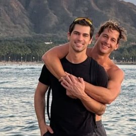 Η φωτιά έφερε διαζύγιο - Οι influencers, Max Emerson & Andres Camilo χωρίζουν τους δρόμους τους μετά το ολοσχερές κάψιμο του σπιτιού τους (φωτό-βίντεο)