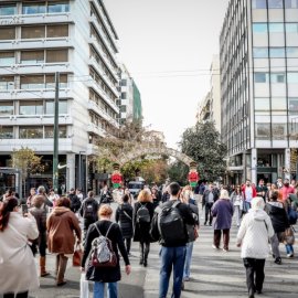 Έφτασε η στιγμή να επιστραφεί ο 13ος & ο 14ος μισθός στους δημόσιους υπαλλήλους – Τον έχασαν «βίαια» το μακρινό 2012