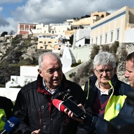 Ευθύμιος Λέκκας: Μη δίνετε σημασία σε ξένους επιστήμονες, δεν έχουν πλήρη γνώση - Αυτά είναι τα 3 σενάρια για την σεισμική δραστηριότητα στη Σαντορίνη (βίντεο)