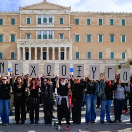 Δημήτρης Καμπουράκης: Ο Μητσοτάκης δεν τους κάνει, ο Ανδρουλάκης τους φαίνεται λίγος, με τον Φάμελο γελάνε..., τον Κασσελάκη τον ξέχασαν, με τον Τσίπρα φτύνουν στο κόρφο τους